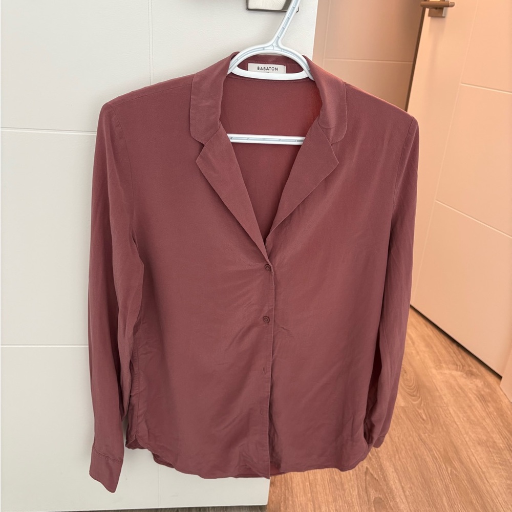 Aritzia Babaton Women's Mauve Blouse